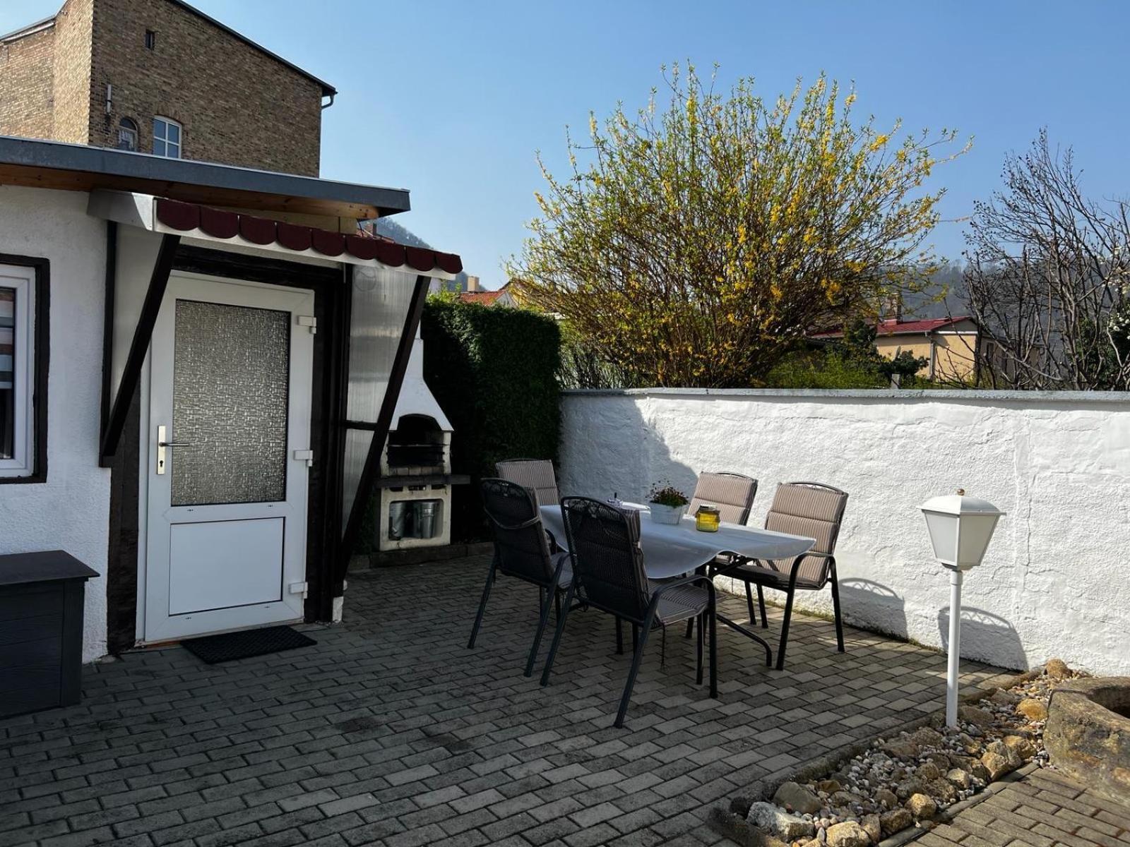 Christels Ferienwohnung 1 In Thale Mit Sonnenterrasse Und Grill Esterno foto